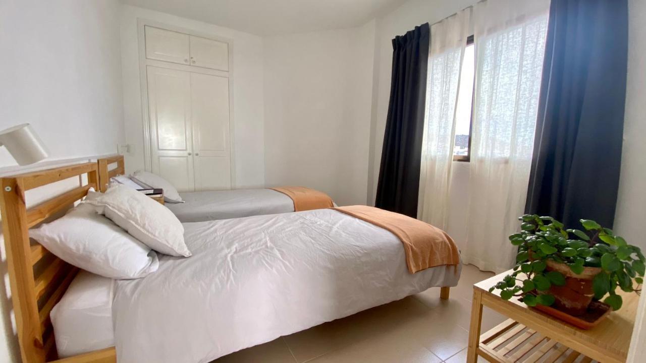 Apt Con Piscina Playa Roja, ลาเรสติงกา ภายนอก รูปภาพ